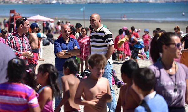 Con una enorme alegría y participación, los niños comenzaron a vivir la nueva edición de la colonia de la muni.