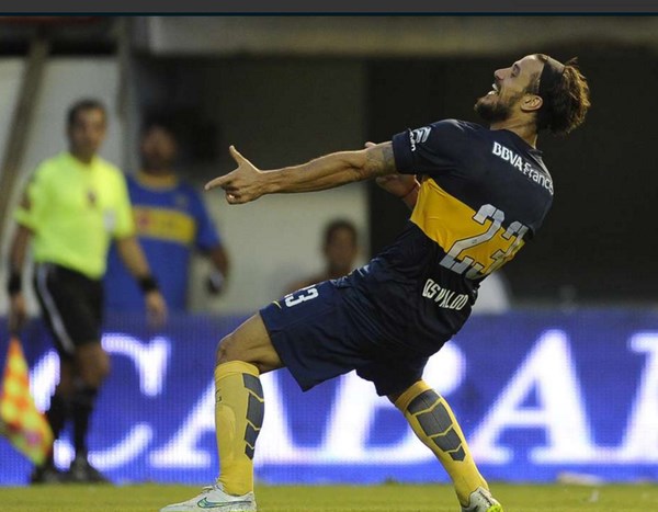 Daniel Osvaldo rescindió su contrato con Porto y mañana se sumará a la pretemporada de Boca.