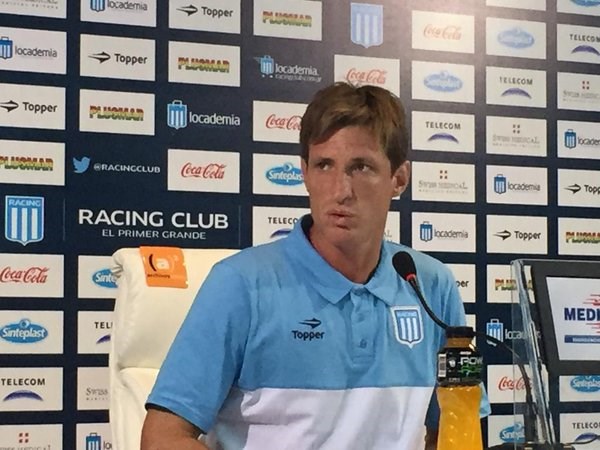 Facundo Sava, en su primera conferencia de prensa como DT de Racing.