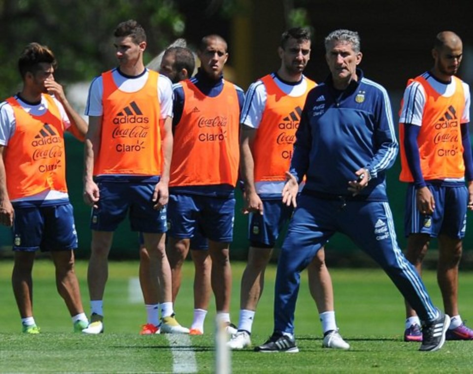 El plantel albiceleste realizó trabajos tácticos al mando de Bauza.