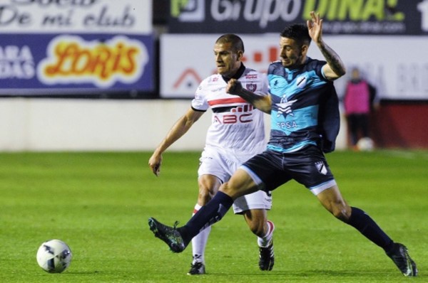 Brown supo aprovechar las opciones de gol que tuvo y por eso lo gana bien en San Martín.