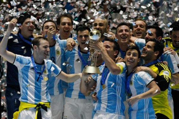 Argentina campeón Mundial de Futsal. La Selección le ganó 5-4 a Rusia.