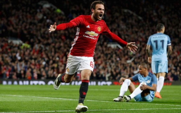 Con gol de Juan Mata, Manchester United derrotó en Old Trafford 1-0 al Manchester City dejándolo fuera de la Copa Inglesa.