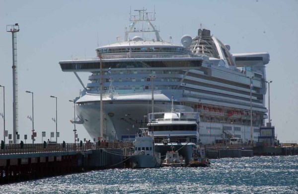 Las ciudades flotantes vuelven a Madryn con la expectativa de seguir generando divisas en la ciudad portuaria.