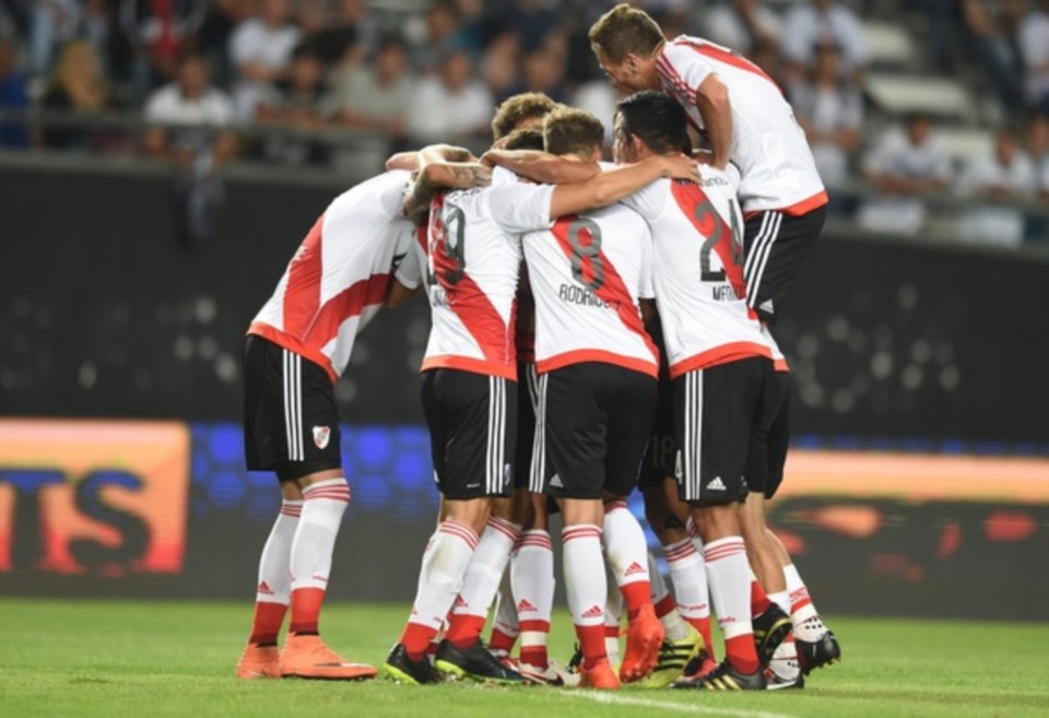 Con goles de los pibes Montiel y Quarta, más Alonso, Rodríguez y Alario, River goleó a Olimpia.