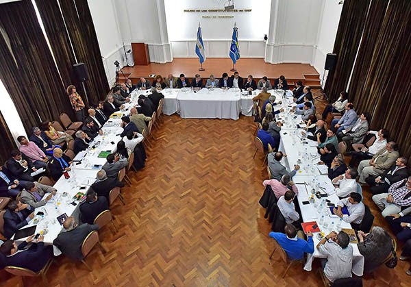 Ayer en reunión de Gabinete se analizaron los números del Presupuesto y se volvió a hablar del cuidado de los recursos del Estado.
