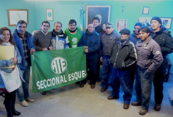 El bono navideño se cobrará en dos tramos.