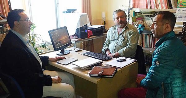 Ayer por la mañana el intendente estuvo de visita por la Vecinal del barrio para informar sobre las obras.