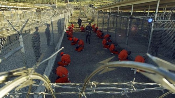 GUantánamo, el summun del horror carcelario. Ni Obama pudo...
