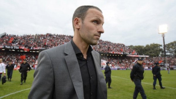 Bernardi debutará el viernes en el choque ante Banfield.