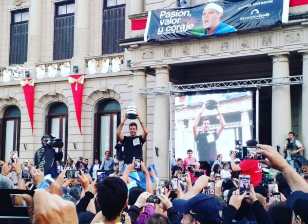 Juan Martín Del Potro fue recibido como un héroe en Tandil.