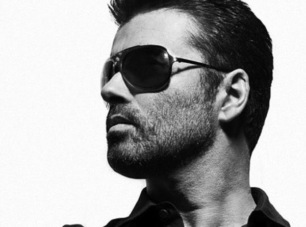 George Michael donó y recaudó de manera anónima grandes cantidades de dinero para caridad.