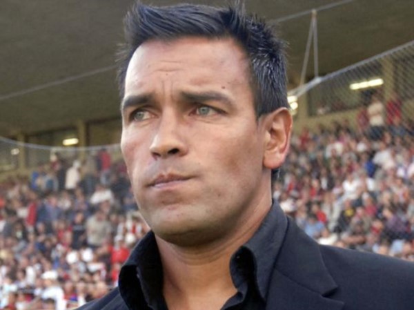  Gamboa es el nuevo DT de Gimnasia. Así lo oficializó esta mañana la dirigencia del Lobo.