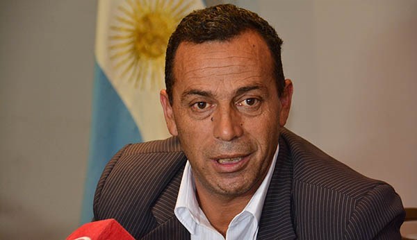 Aclaración. El secretario Castillo salió al cruce de las versiones.