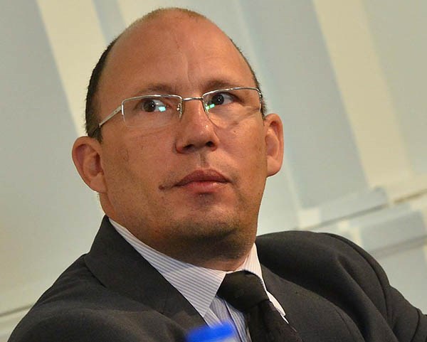 Fernando Menchi habló de falencias.