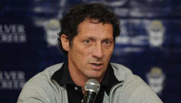 Gimnasia quedó -10: Troglio hace magia para armar el equipo.
