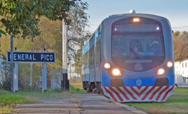 El tren en General Pico, La Pampa. (Gentileza diario La Arena)