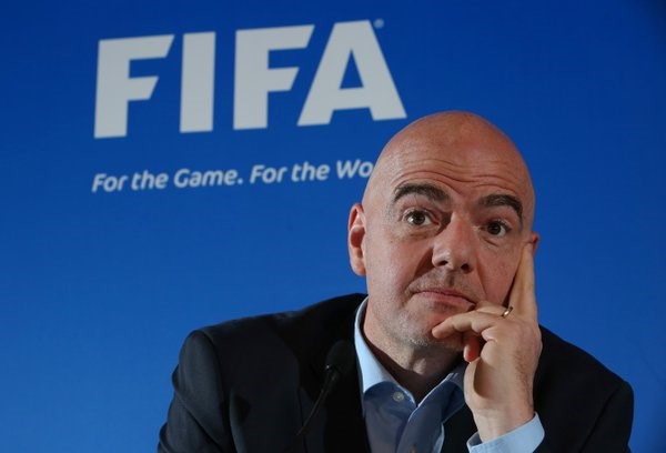 Infantino y la posiblidad de tomar “decisiones drásticas” para la AFA.