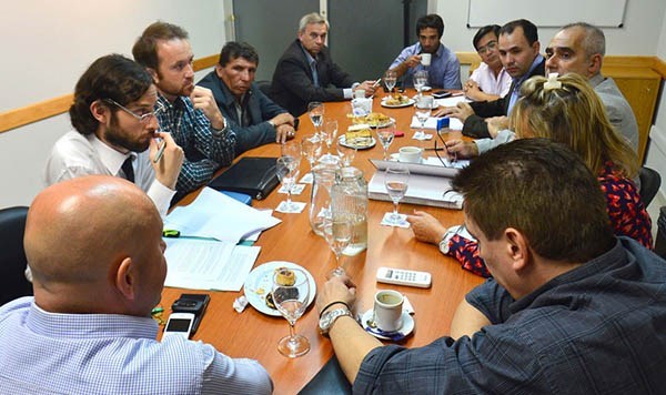 Cumbre. Una postal de la reunión que renovó las autoridades. 