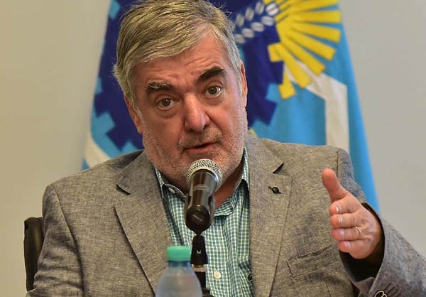 Explicación. El gobernador fundamentó la aceptación de las cuotas.