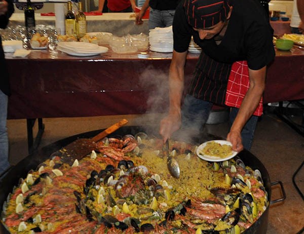 Agua la boca. Una postal de la comida que ofrece el paseo de Madryn.