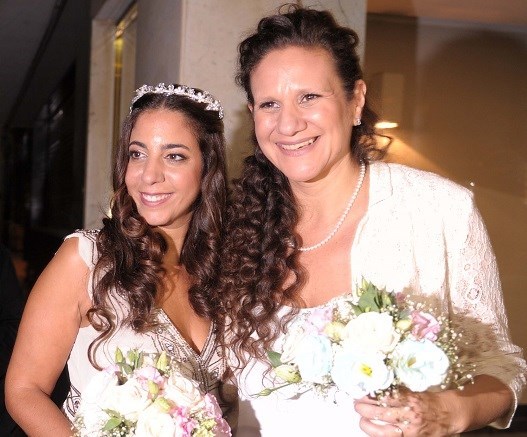 Romina Charur y Vicky Escobar consagraron el primer matrimonio igualitario en una sinagoga.