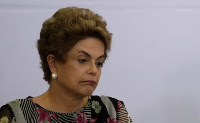 Rouseff deja hoy mismo el gobierno por 180 días, mientras espera el juicio político