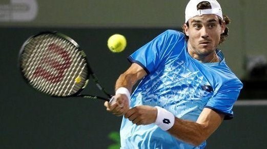 El bahiense Guido Pella buscará semifinales frente al español García López.
