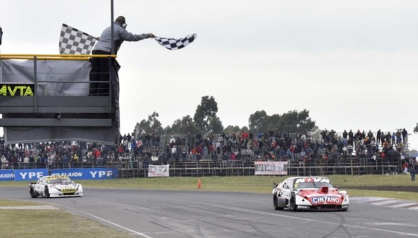 El "Misil" Rossi junto a Esteban Guerrieri fueron los más rápidos en Olavarría.