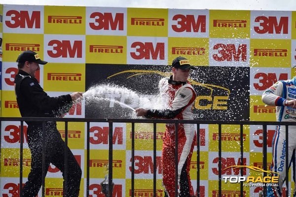 Espectacular segundo puesto de Gustavo Micheloud,con el Mondeo en Resistencia. Se afianza en el campeonato.