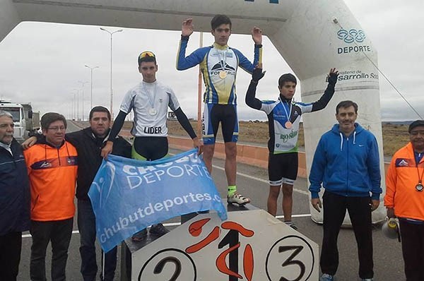 En la segunda etapa del ciclismo, Gonzalo Jara finalizó 2do. en la prueba de pelotón en ruta, sobre 60 kms.