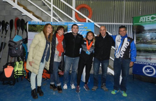 Luego de su gran actuación en Estados Unidos, la deportista capitalina tuvo un gran recibimiento en Rawson.