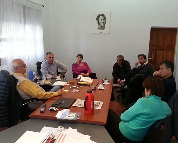 Discusión. Britapaja y su discusión con los legisladores radicales. 