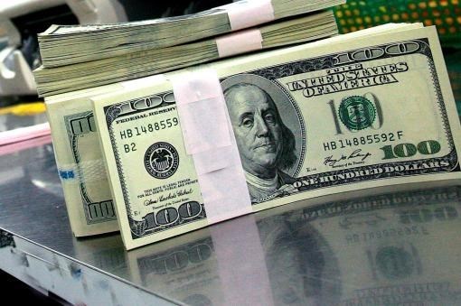 El dólar oficial termina bastante calmado, manteniendosé sobre la zona de soporte de 20 con claridad. 