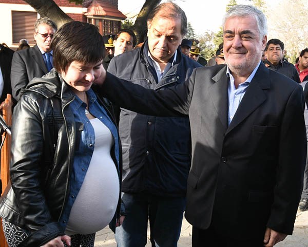 Un recuerdo. Das Neves y Linares, junto con Evangelina Segovia.