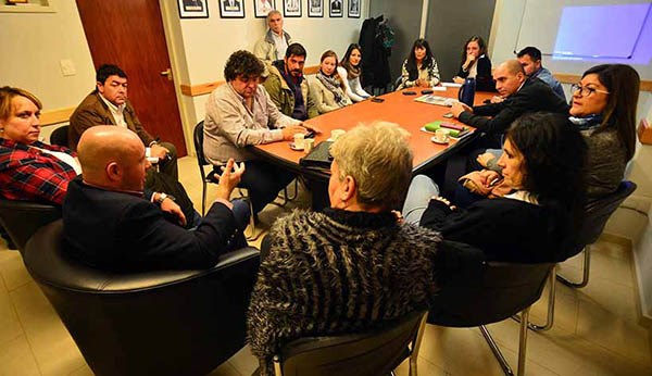 Cumbre. Sastre coordina acciones contra el menudeo en Madryn.