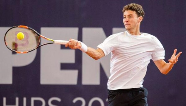 Olivo se quedó en las puertas de su primera final ATP y Cuevas jugará la 4ta de 2016.
