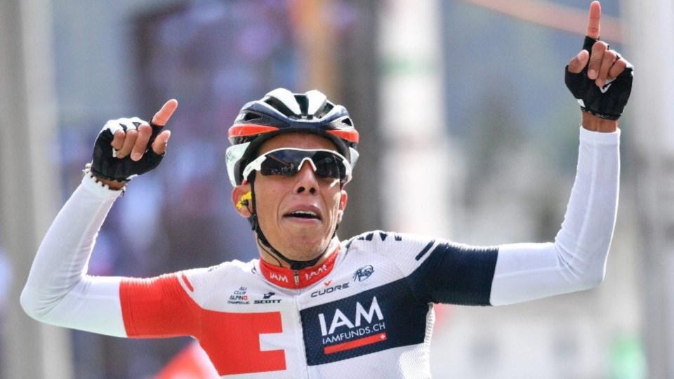 El colombiano Jarlinson Pantano ganó su primera etapa en el Tour de Francia.