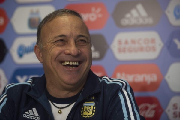 Olarticoechea y su primer partido en la Selección: "Hicimos un buen trabajo".
