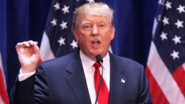 El tacto no es uno de los valores del "tío Donald"...