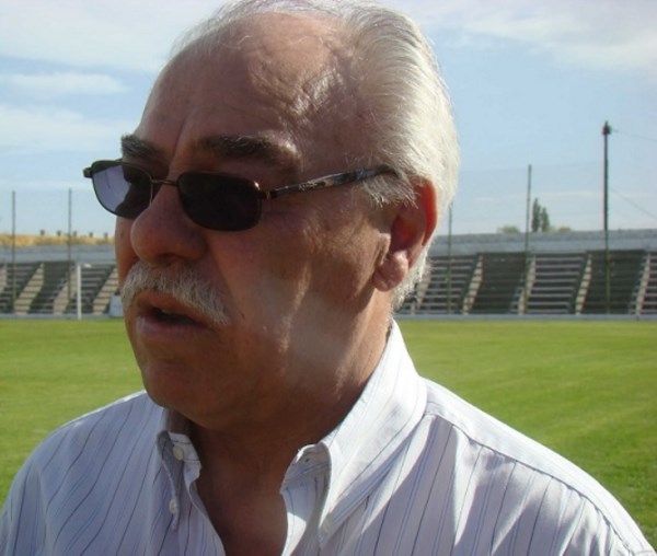 Héctor Omar Febrero en su querido Fortín. Un dirigente de lujo para el fútbol valletano.