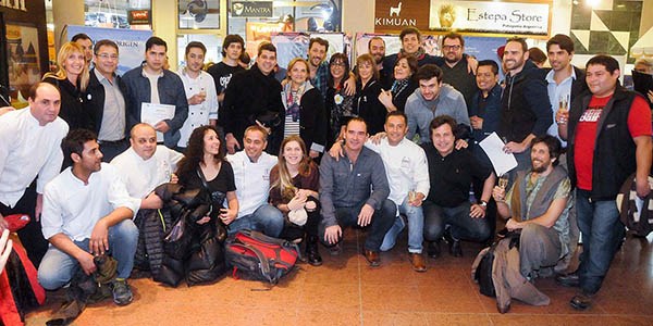 Cocineros. En Puerto Madryn todos recibieron sus certificados para una actividad que ya es tradición.