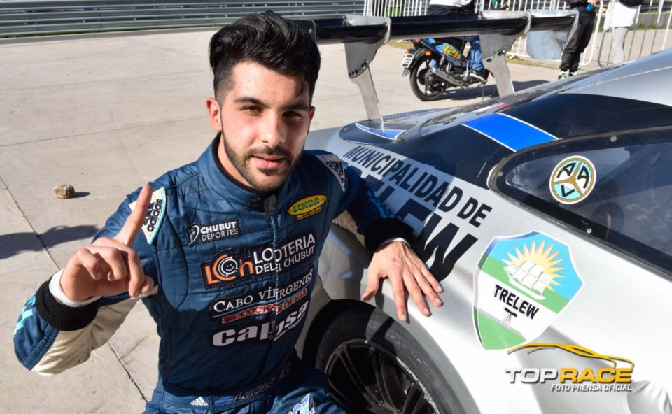 Lucas Valle y la sana costumbre de la "pole" en Termas.