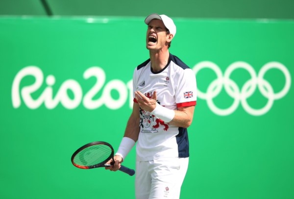 Murray sacó a Nishikori y volverá a jugar por el oro.