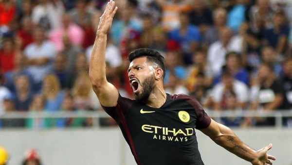 Sergio Agüero buscará alargar un gran inicio de temporada.