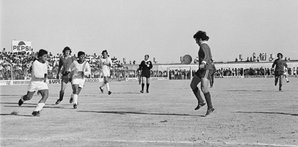 Jornada memorable. Última fecha del Nacional ´72 y frente a su par de Avellaneda. Fue 0 a 0. Ya habían pasado San Lorenzo, River, Atlanta y Lanús.