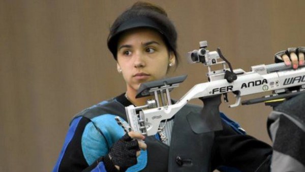 Fernanda Russo de 16 años terminó 20º en Tiro y lloró de alegría.