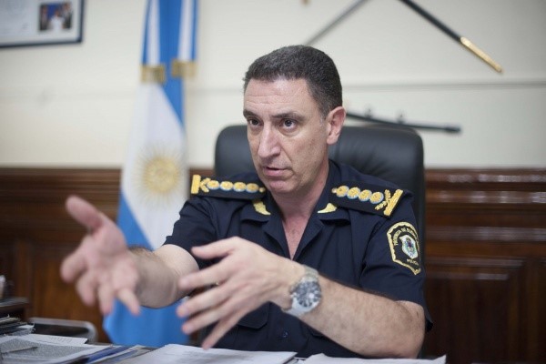 El comisario Pablo Bressi fue acusado de cargos muy pesados por la diputada oficialista.