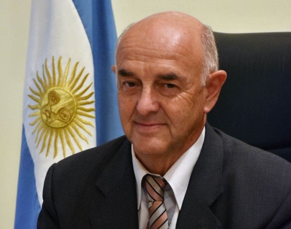 El “Rafa” y un beneficio social.