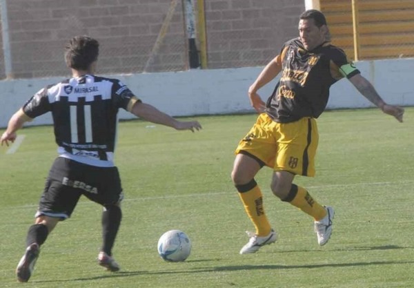 Madryn no supo como generar juego para romper el cerrojo "albinegro".
